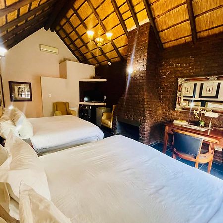 Pretoria Mansion Boutique Hotel Coral Tree Exterior photo