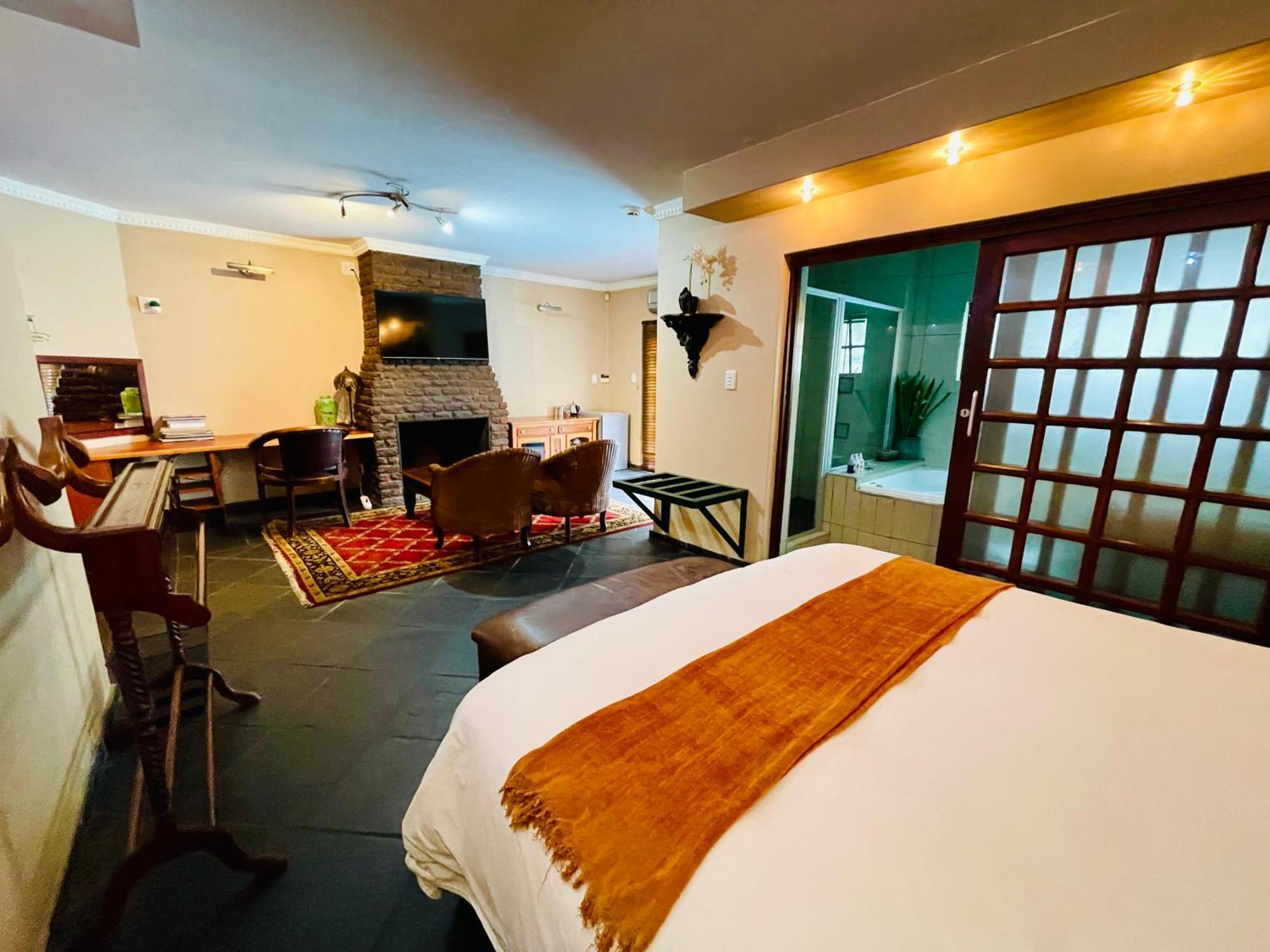 Pretoria Mansion Boutique Hotel Coral Tree Exterior photo