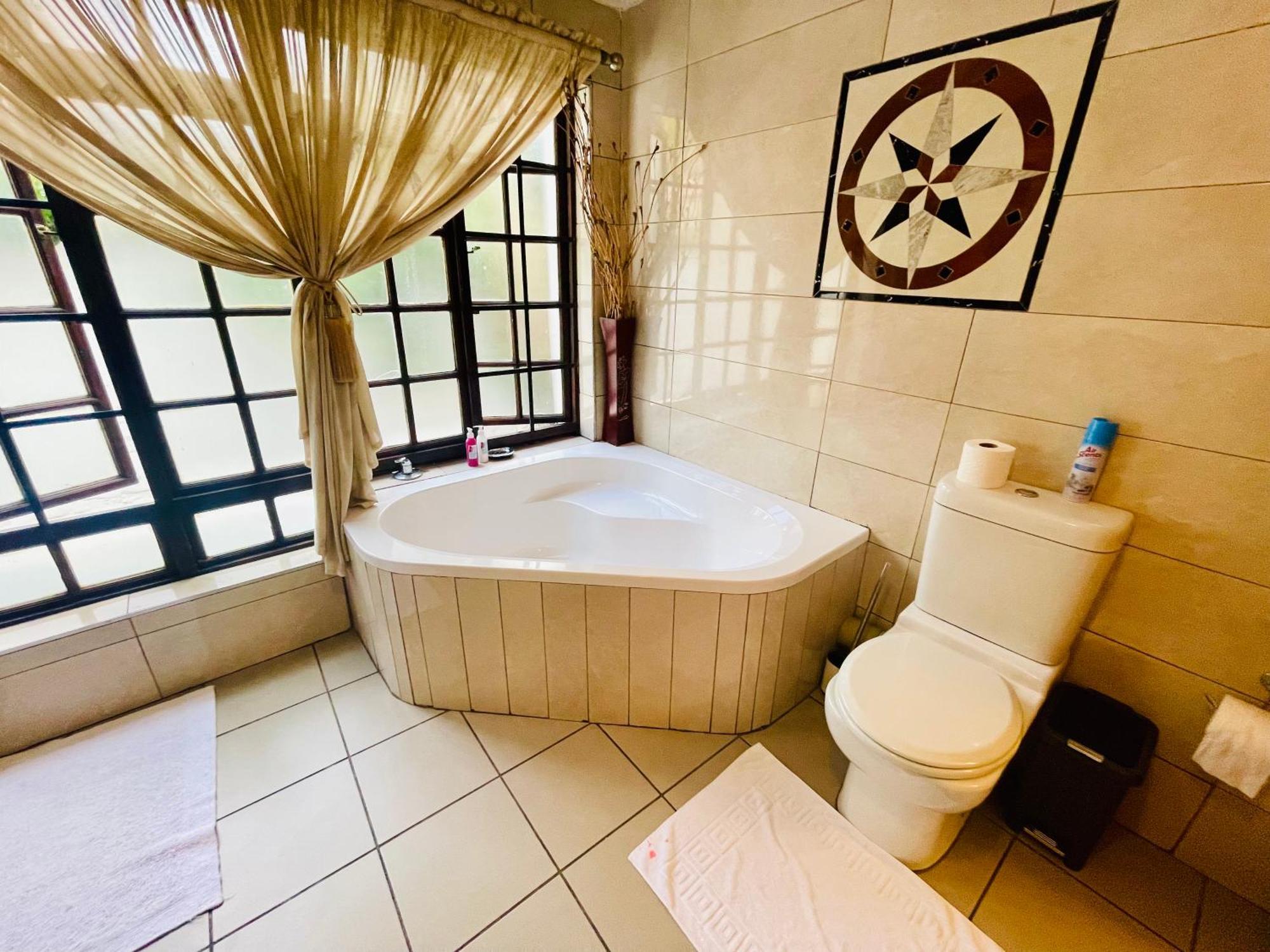 Pretoria Mansion Boutique Hotel Coral Tree Exterior photo