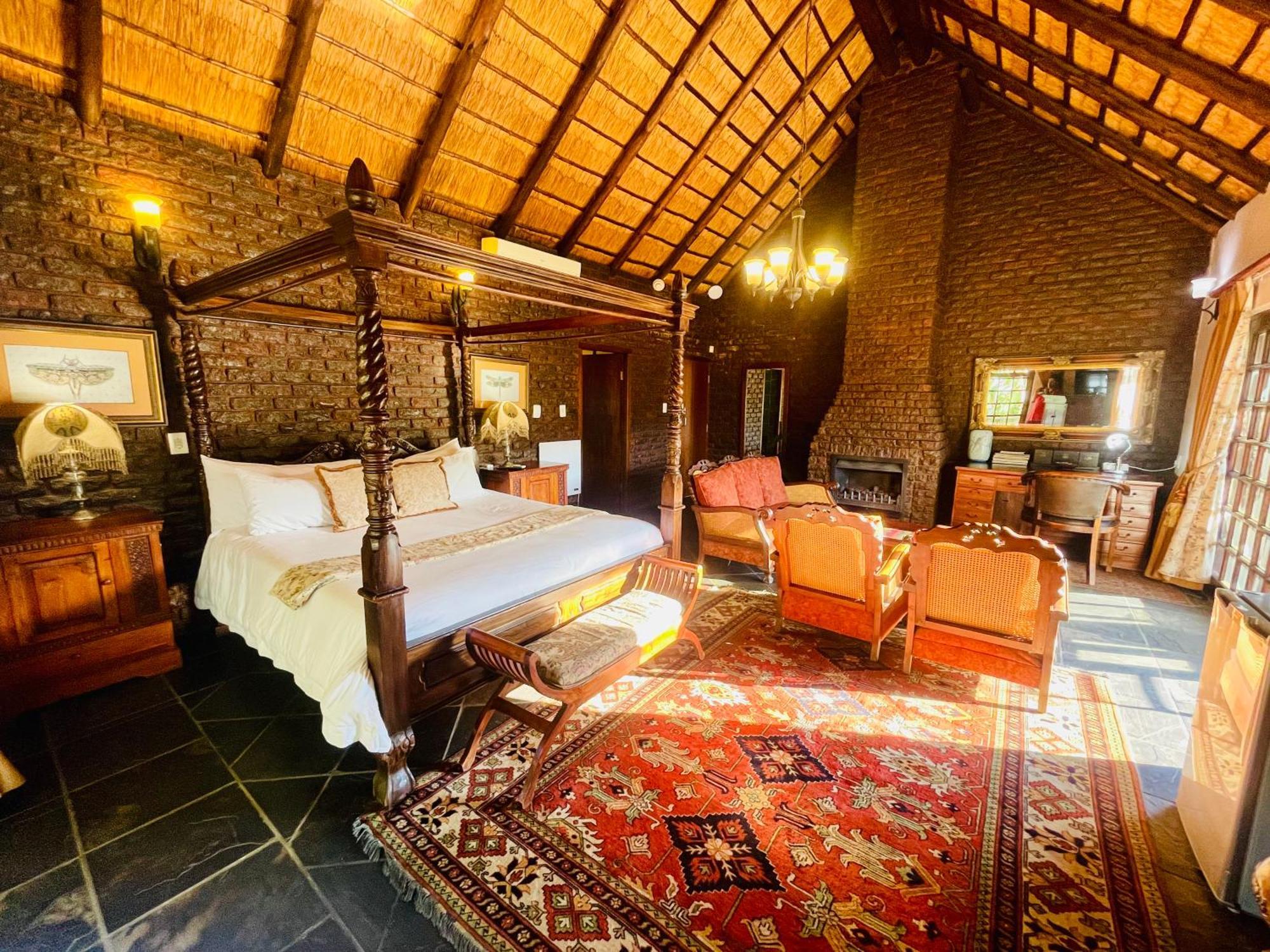 Pretoria Mansion Boutique Hotel Coral Tree Exterior photo
