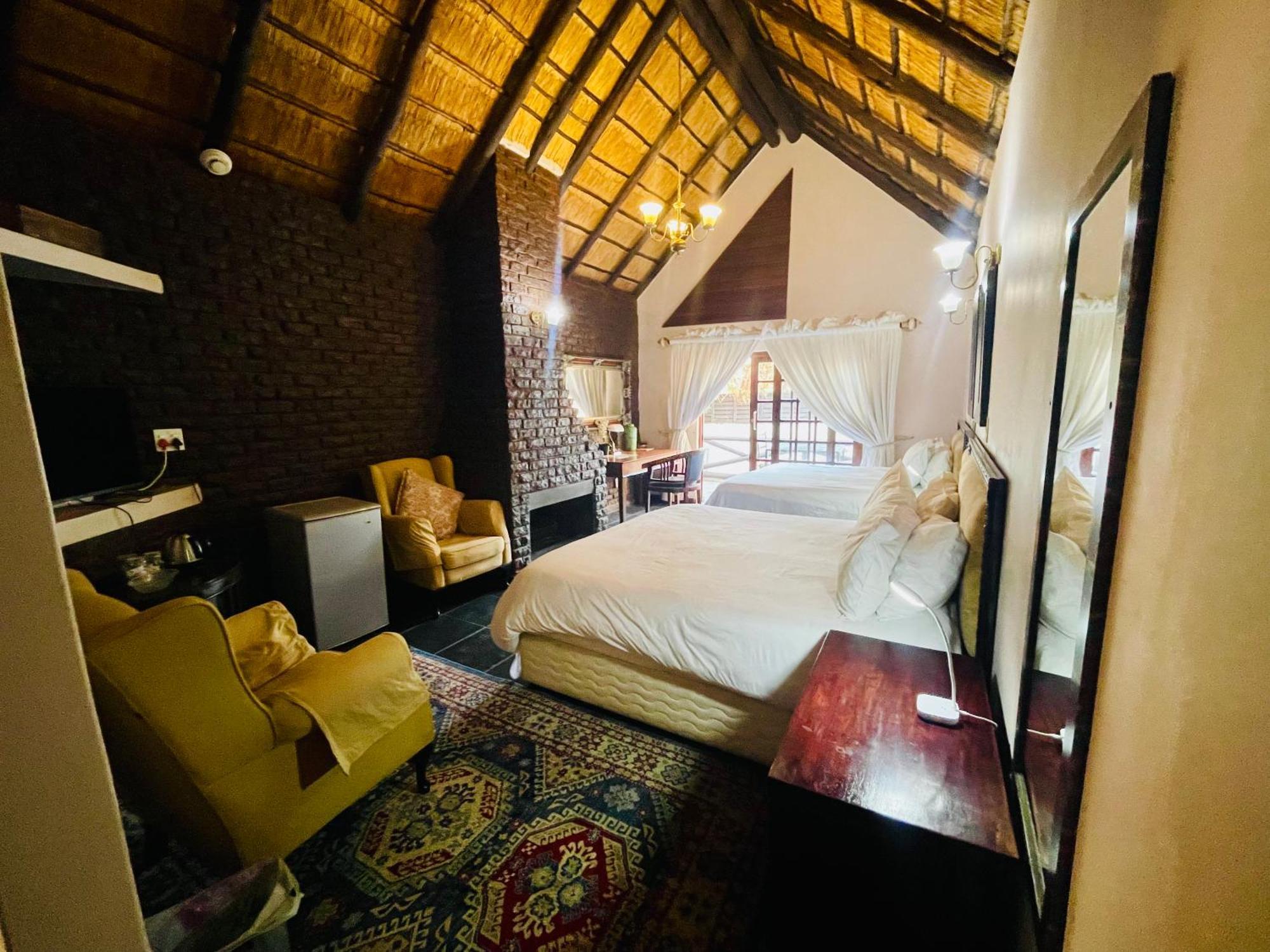Pretoria Mansion Boutique Hotel Coral Tree Exterior photo